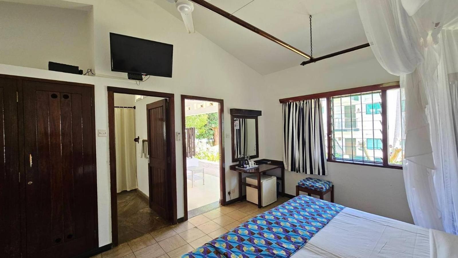 Mnarani Beach Club Килифи Экстерьер фото