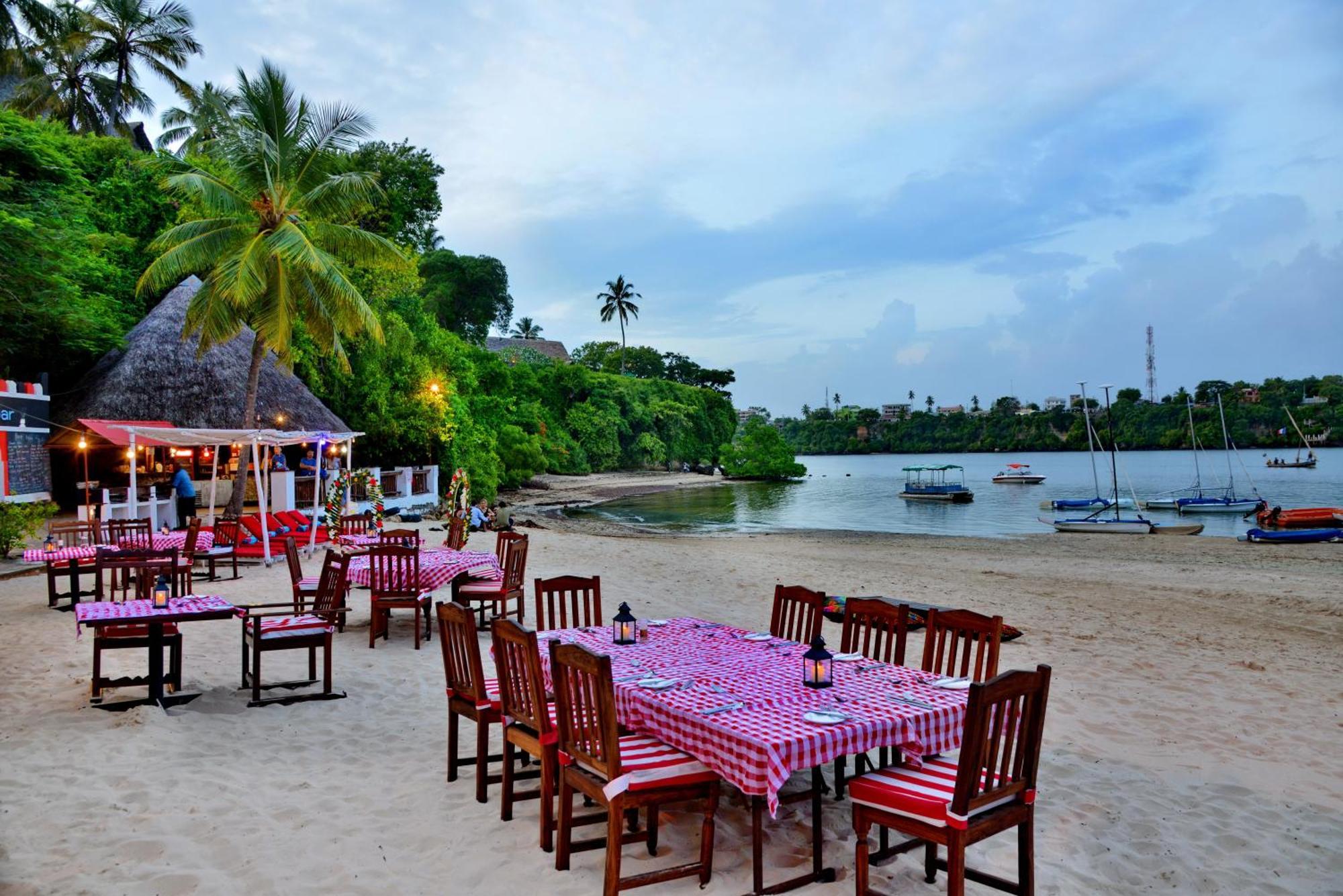 Mnarani Beach Club Килифи Экстерьер фото